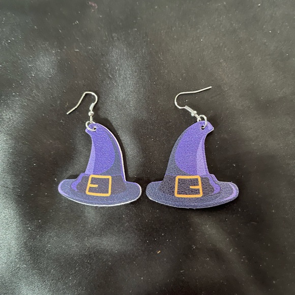 👻 Halloween Witch Hat Earrings - Picture 2 of 3